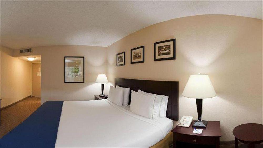 Holiday Inn Express Little Rock-Airport By Ihg Luaran gambar