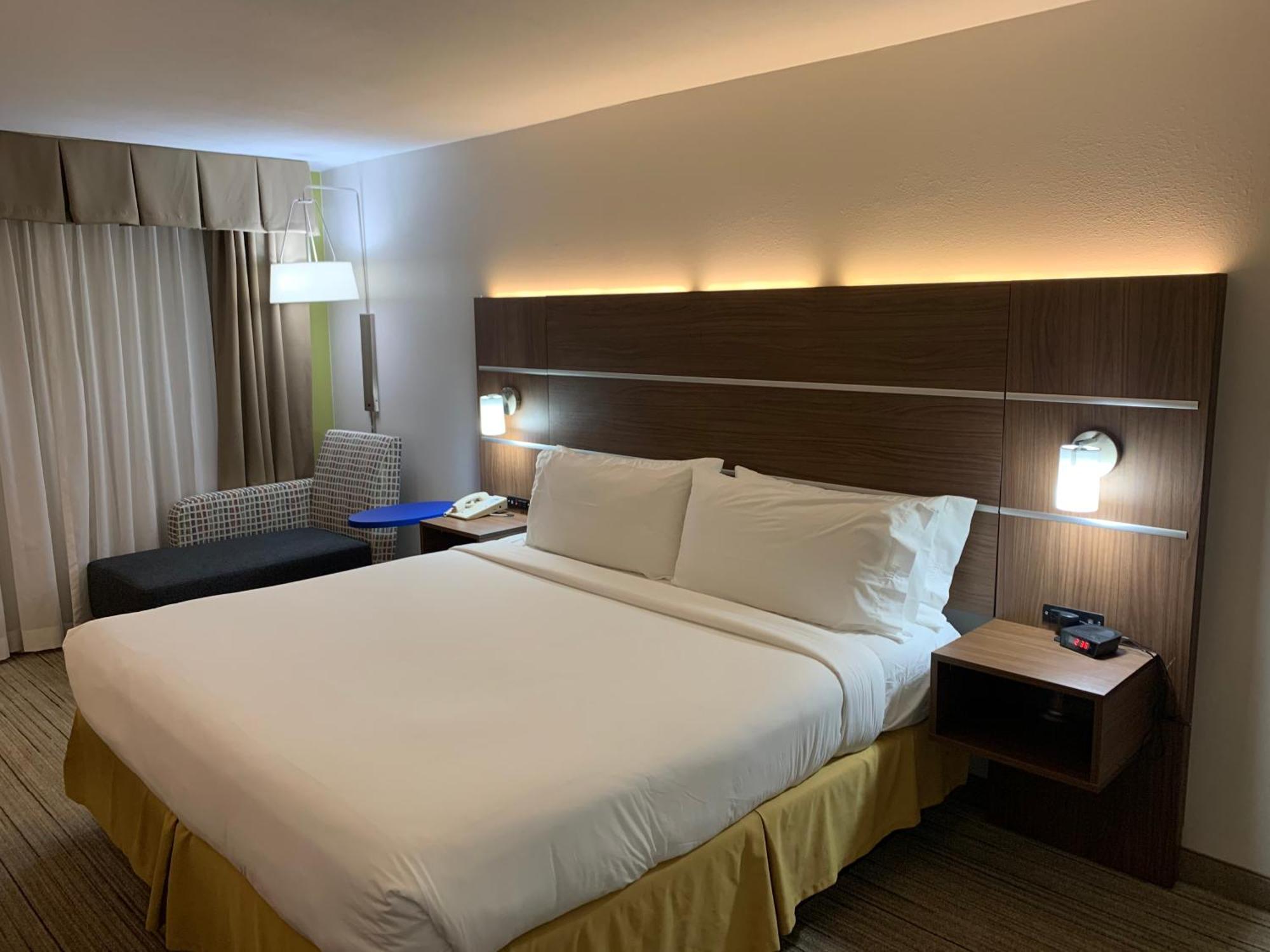 Holiday Inn Express Little Rock-Airport By Ihg Luaran gambar